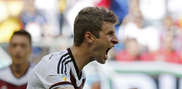 Nemecký futbalista Thomas Müller. (Zdroj: TASR/AP)