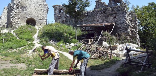 Rekonštrukcia Vinianskeho hradu (Zdroj: TASR/Roman Hanc)