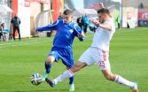 Nikolas Špalek (vľavo) riadne zamestnával trnavskú obranu. Foto: TASR / Lukáš Grinaj 